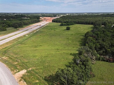 18208 W Grandview Rd, Tahlequah, OK 74464 - photo 4