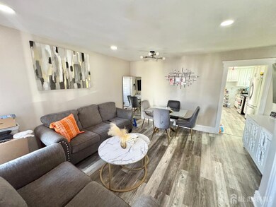 1st floor living room/dining room