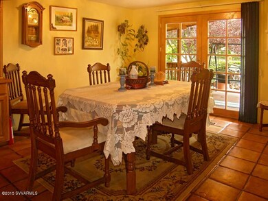 12.Dining Room 1