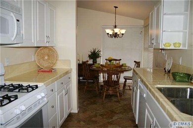 SS Sink, Dining area
