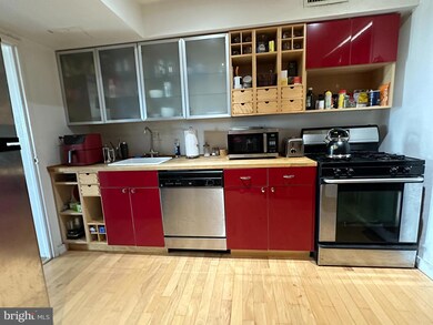 5727 N Kings Hwy unit 348, Alexandria, VA 22303 - photo 2