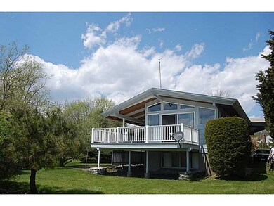 12 Blount Cir, Barrington, RI 02806 - photo 3