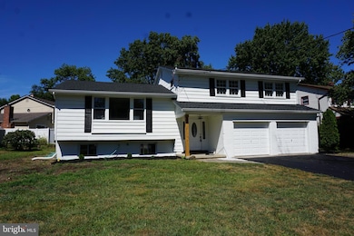 9 Wheelwright Ln, Cherry Hill, NJ 08003 - photo 2