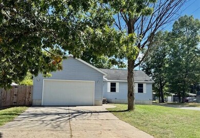1190 Center St, Muskegon, MI 49442 - photo 2