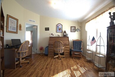 870 W 100 Rd N, Blackfoot, ID 83221 - photo 7