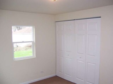 224 Granada Rd, Carpentersville, IL 60110 - photo 7