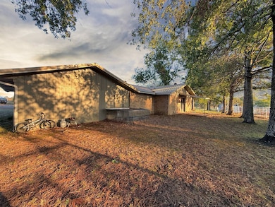 6120 SW 1100th Ave, Wilburton, OK 74578 - photo 2