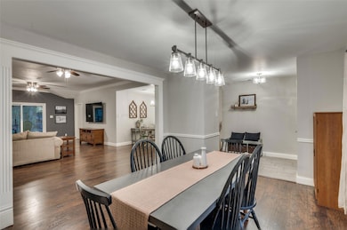 1109 Forest Oaks Ln, Hurst, TX 76053 - photo 7