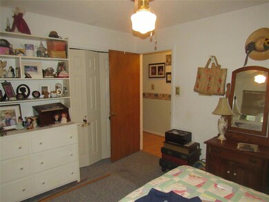 530 Dean Dr, Denison, TX 75020 - photo 7