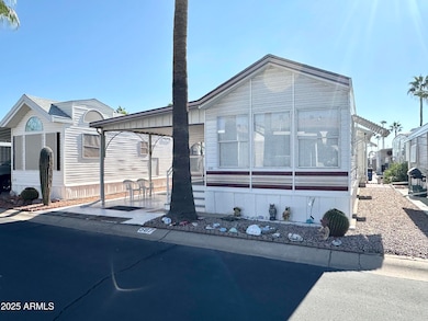 587 S Jaspar Dr unit 587, Apache Junction, AZ 85119 - photo 2