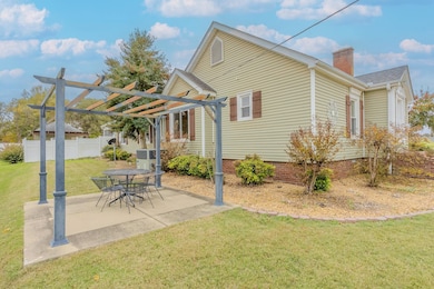 731 W Tigrett St, Halls, TN 38040 - photo 4