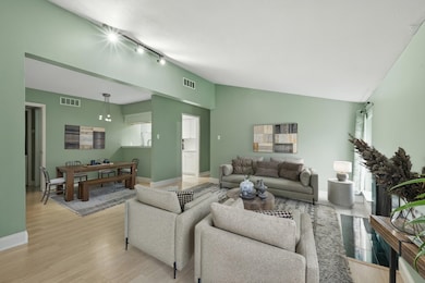 12824 Midway Rd unit 2136, Dallas, TX 75244 - photo 6