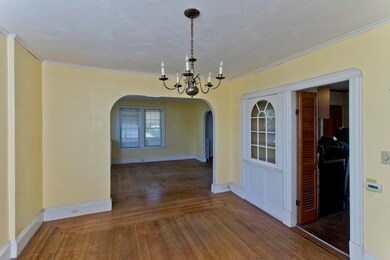 25 Highland Ave, Chicopee, MA 01013 - photo 5