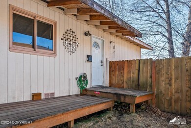 10124GOOSEBERRYPL_ZHM