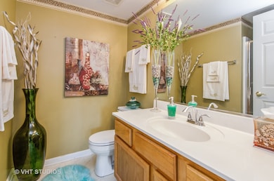 1006 Viewpoint Dr, Lake In the Hills, IL 60156 - photo 4