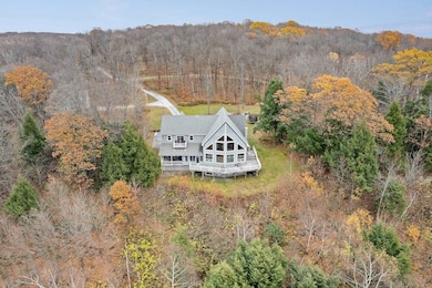 135 Hillcrest Heights, Saint Albans, VT 05478 - photo 3