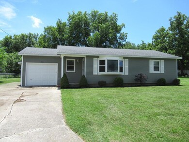 Front - 1 car garage