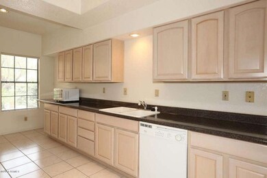 Kitchen2