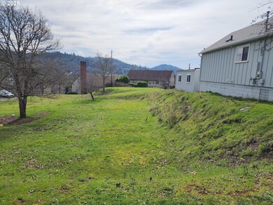 0 NE Klamath Ave, Roseburg, OR 97470 - photo 2