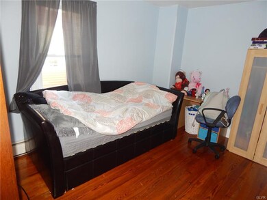 611 W Franklin St, Slatington, PA 18080 - photo 7