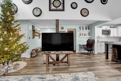 Living Room (1)