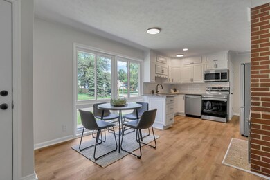 2870 Hamilton Ave, Columbus, OH 43224 - photo 5