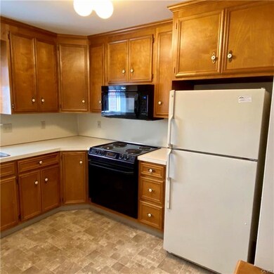 950 Cold Spring Rd unit 11, Allentown, PA 18103 - photo 7