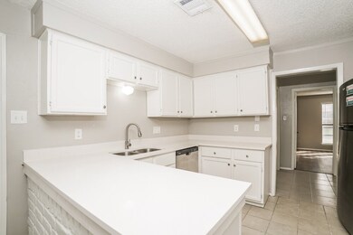 5403 Sweetwind Ln, Spring, TX 77373 - photo 7