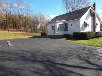 6085 Route 209, Stroudsburg, PA 18360 - photo 4