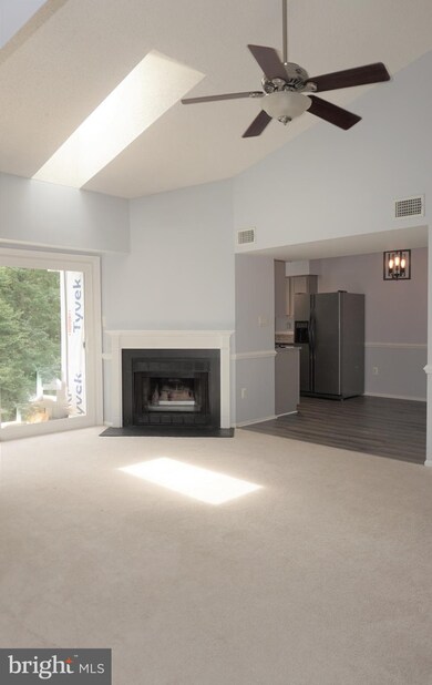 12257 Stevenson Ct, Woodbridge, VA 22192 - photo 4