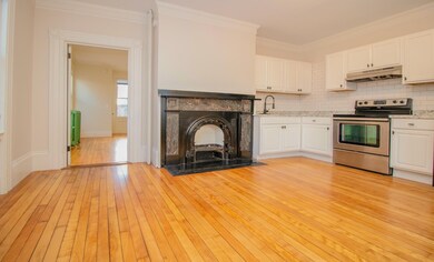 610 State St unit A, Portsmouth, NH 03801 - photo 2