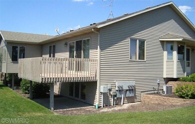 8205 Winding Dr SW, Byron Center, MI 49315 - photo 3