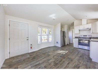 4875 N Hwy 101 unit 96, Depoebay, OR 97341 - photo 5
