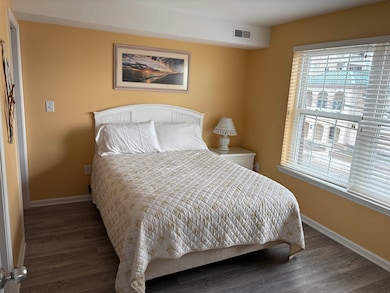 106 W Spruce Ave unit 101, Wildwood, NJ 08260 - photo 5