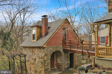 615 W Bellevue Ave, Reading, PA 19605 - photo 3