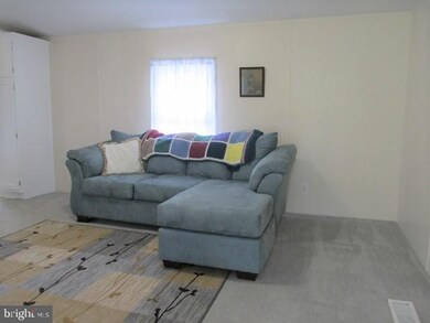 605 Brookstone Dr, Reading, PA 19606 - photo 4