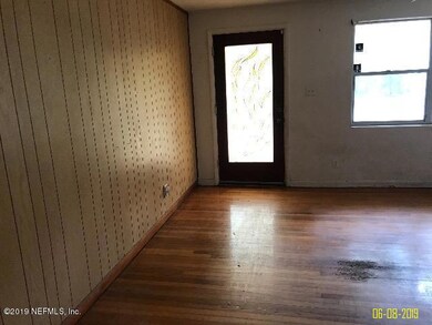 8238 Newton Rd, Jacksonville, FL 32216 - photo 2