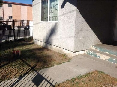 1553 E 119th St, Los Angeles, CA 90059 - photo 3