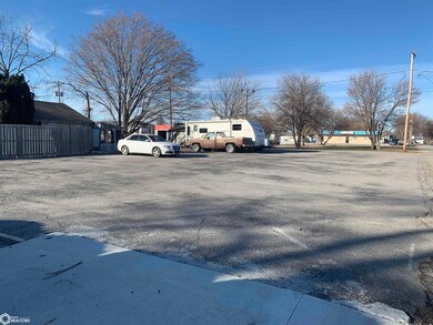 1301 W Thomas Ave, Shenandoah, IA 51601 - photo 3