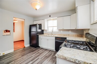 917 Chaplin St, Conway, PA 15027 - photo 7