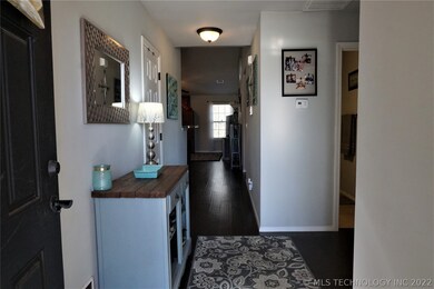 873 E 147th St S, Glenpool, OK 74033 - photo 5