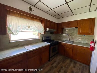 448 Erico Ave unit 2L, Elizabeth, NJ 07202 - photo 2