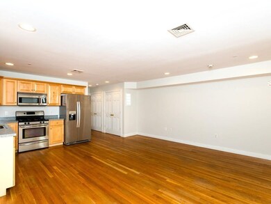 2 Lee Hill Rd unit 5, Roslindale, MA 02131 - photo 2