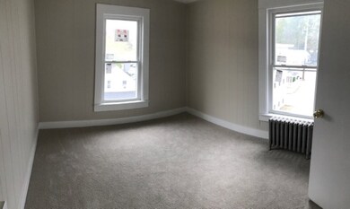 32 2nd St unit B, Dover, NH 03820 - photo 4