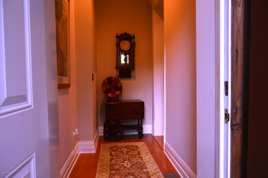 1505 Rosewood Ave unit 3, Louisville, KY 40204 - photo 3