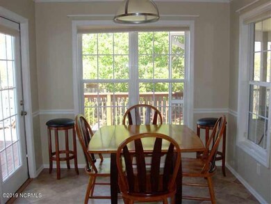 109 Fairfax Ct, Jacksonville, NC 28540 - photo 5