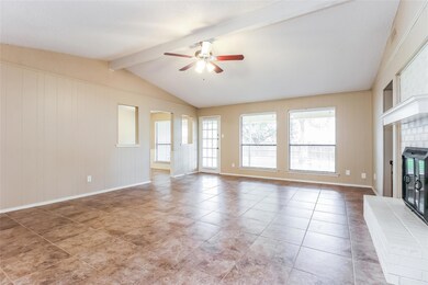 708 Highland Park Dr, Hurst, TX 76054 - photo 4