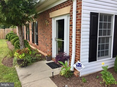 7014 Radford Dr, Fredericksburg, VA 22407 - photo 3