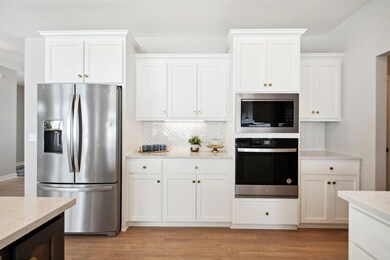 OneTenTen Homes Savanna XL Model - 1232 Ardara Ridge Rd., Rosemount