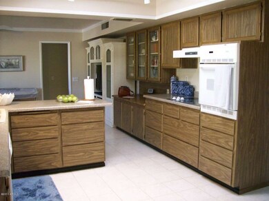 9518 W Calico Dr, Sun City, AZ 85373 - photo 3